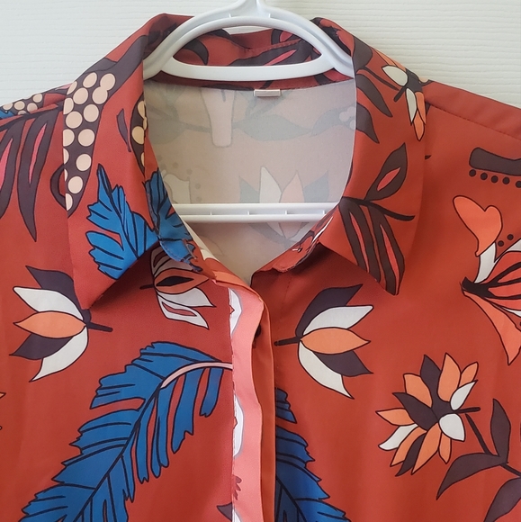 Oversized Floral Button Up Shirt - Picture 6 of 9